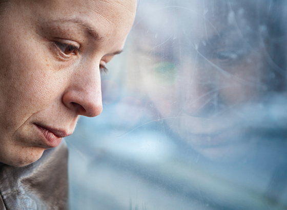 addiction-relapse-woman-struggling
