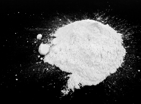 cocaine-addiction-powder-2