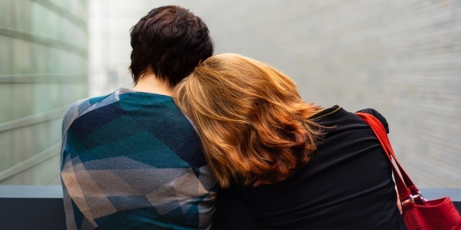how-to-help-an-alcoholic-supporting-friend