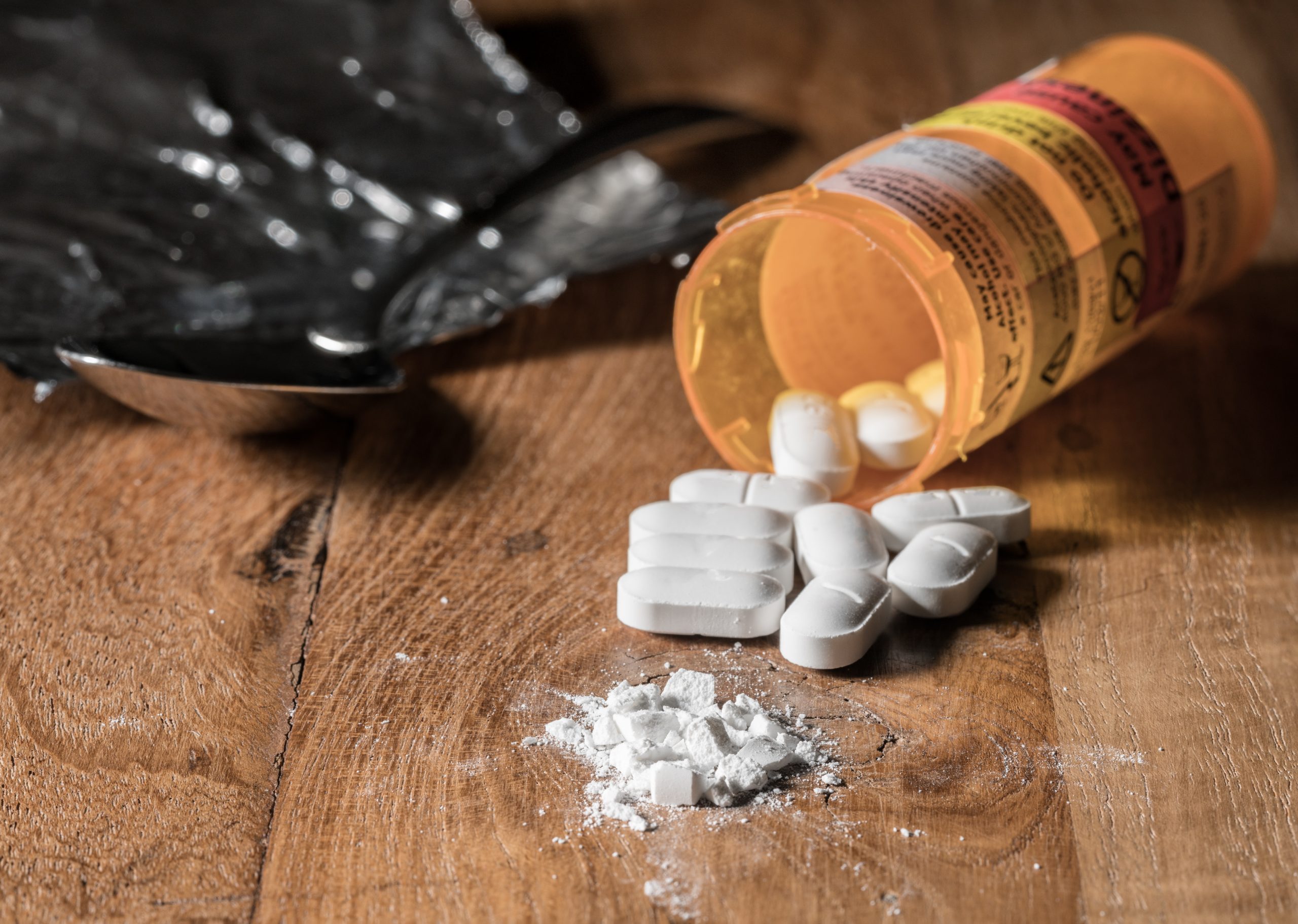 opiate-addiction-pills